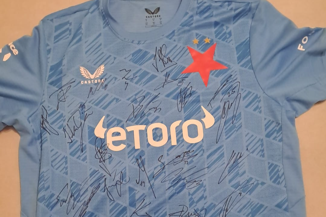 Podepsaný dres SK SLAVIA