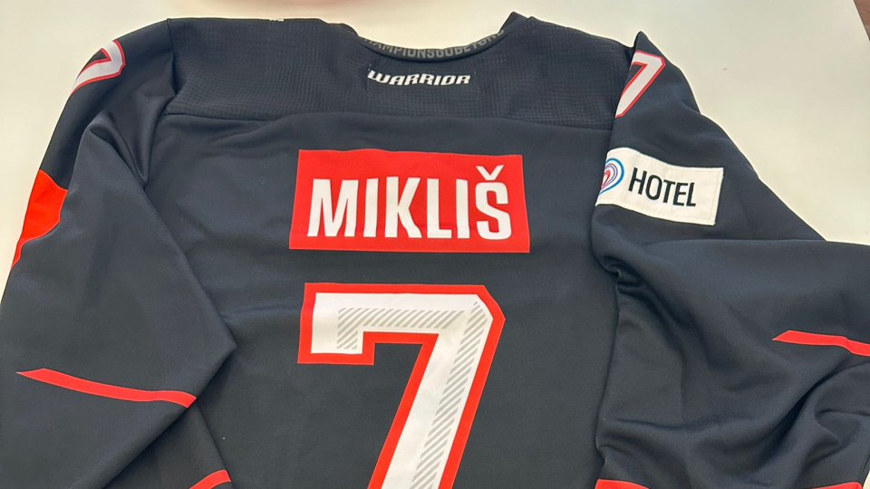 Podepsaný dres Ondřeje Mikliše