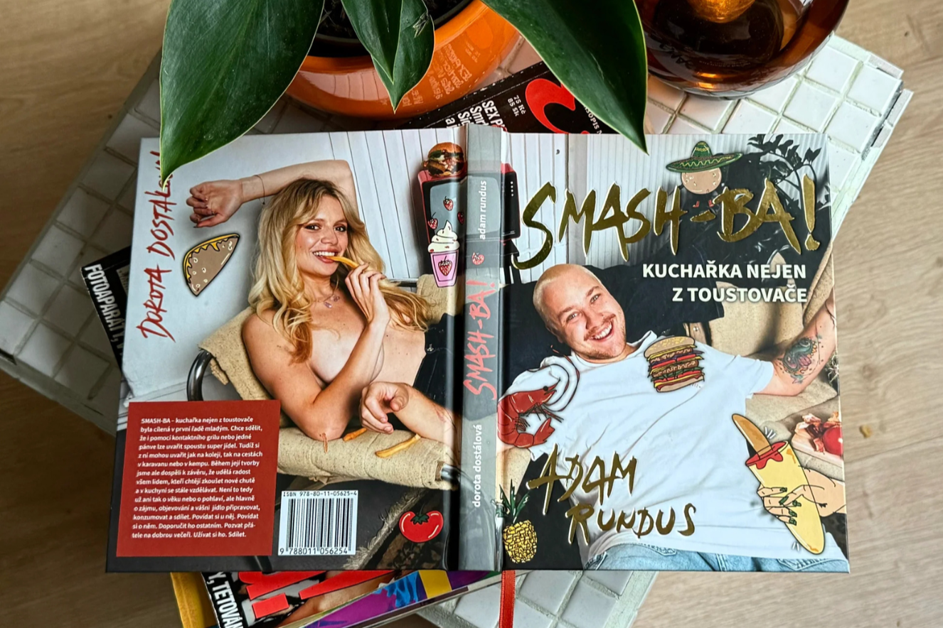 SOUZEN Apron & Cookbook Set 2/3