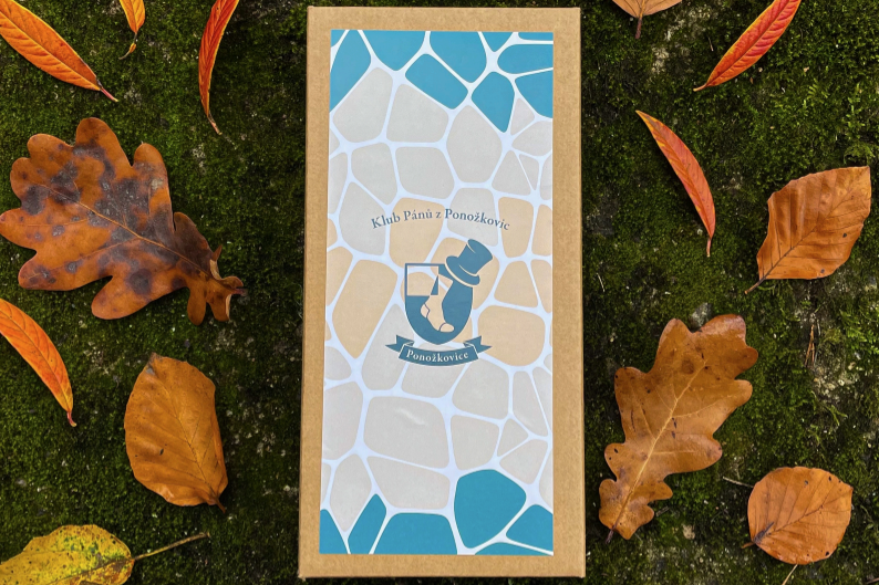 Dámské ponožky a 2měsícní členství