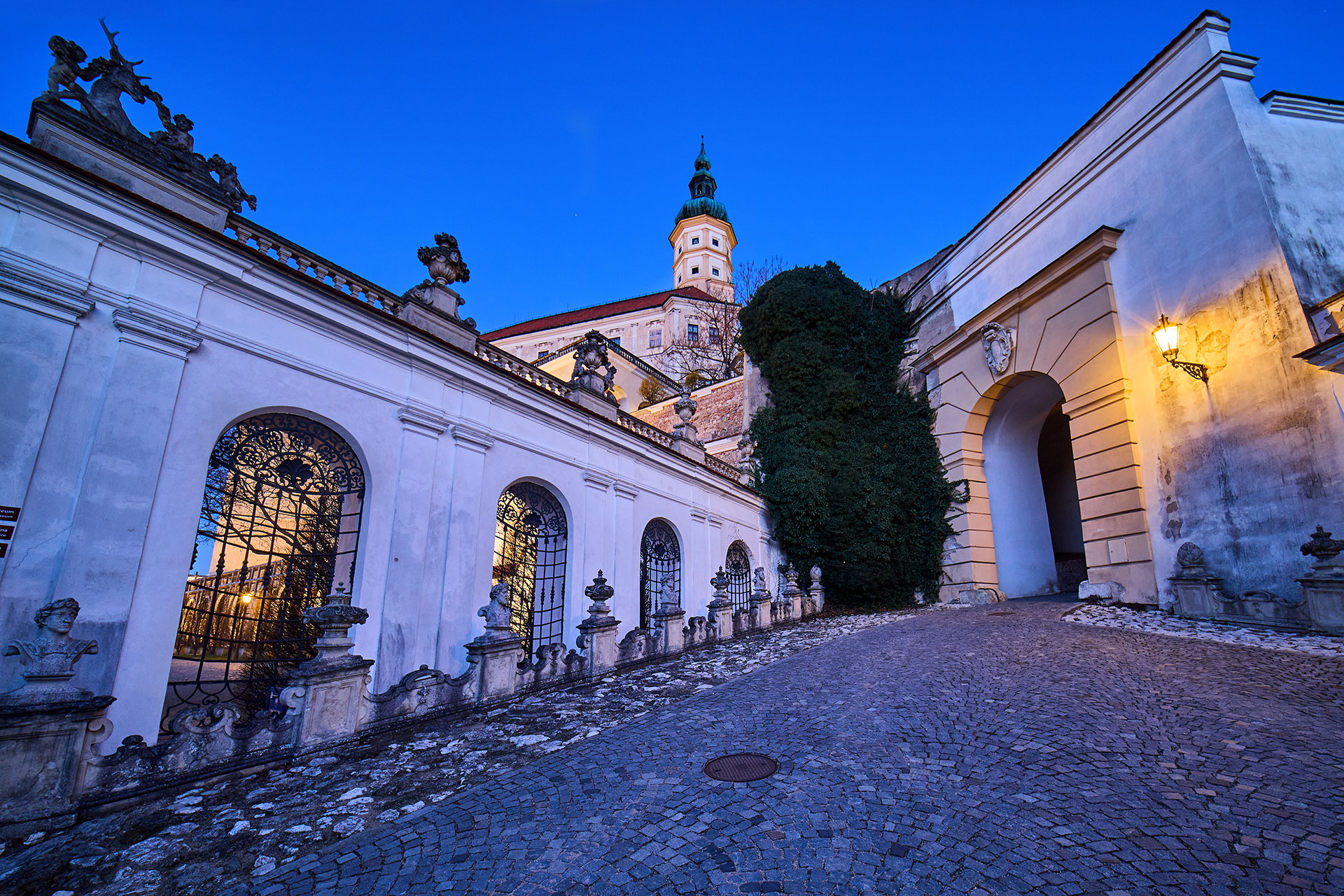 Mikulov s historikem pro dva