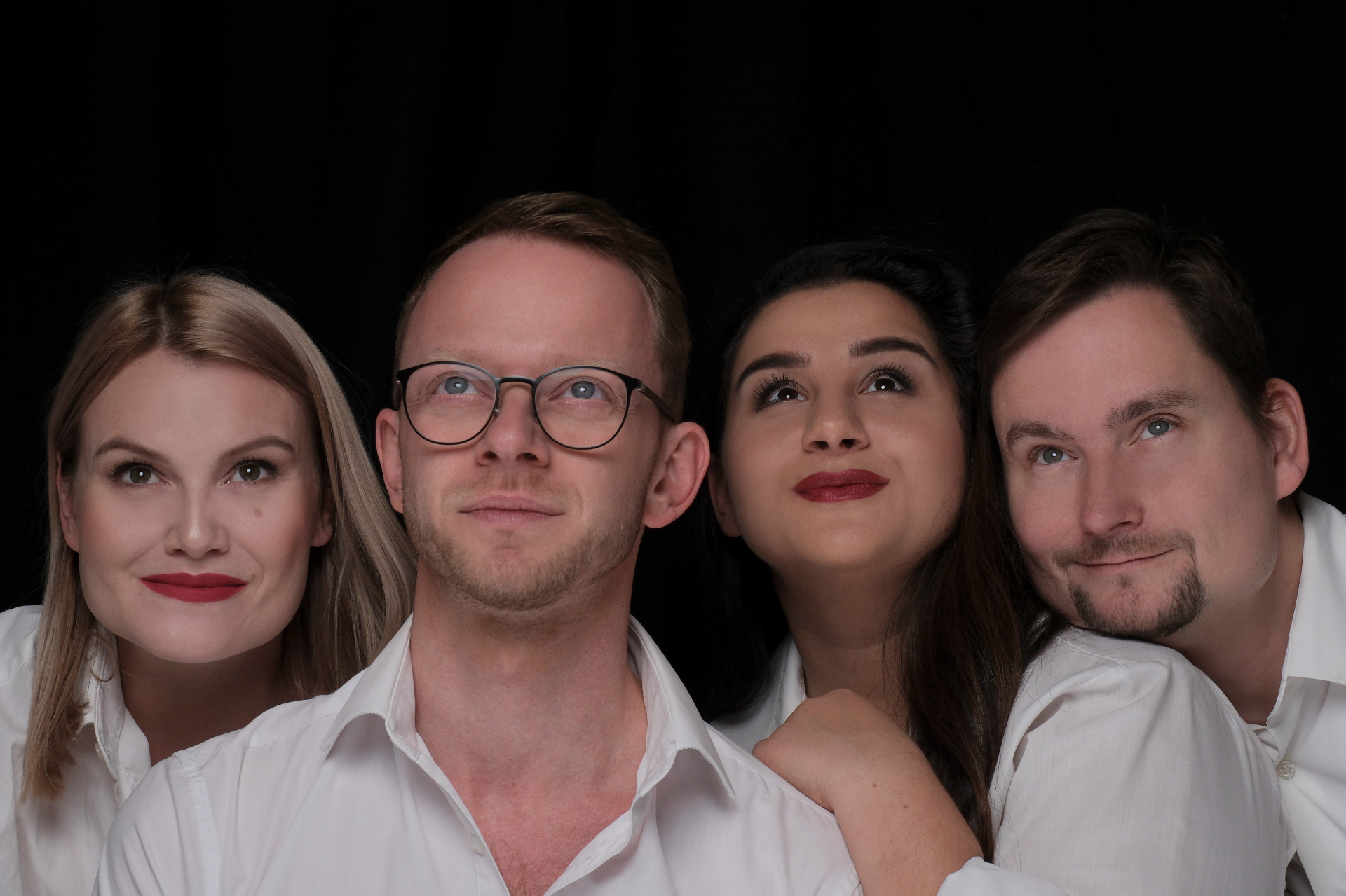 Tajemný obraz - Fialový muž